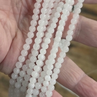 Witte jade edelsteen  4MM