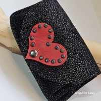 Beurje van echt leder ( zwart/rood)