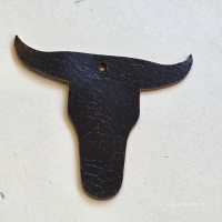 Leren buffelkop hanger  (6) 7-5,5cm