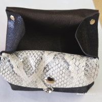 Beursje van echt leder (blauw )