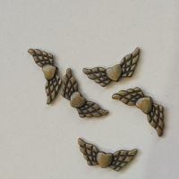 Vleugel voor engel met hartje (brons) 22MM